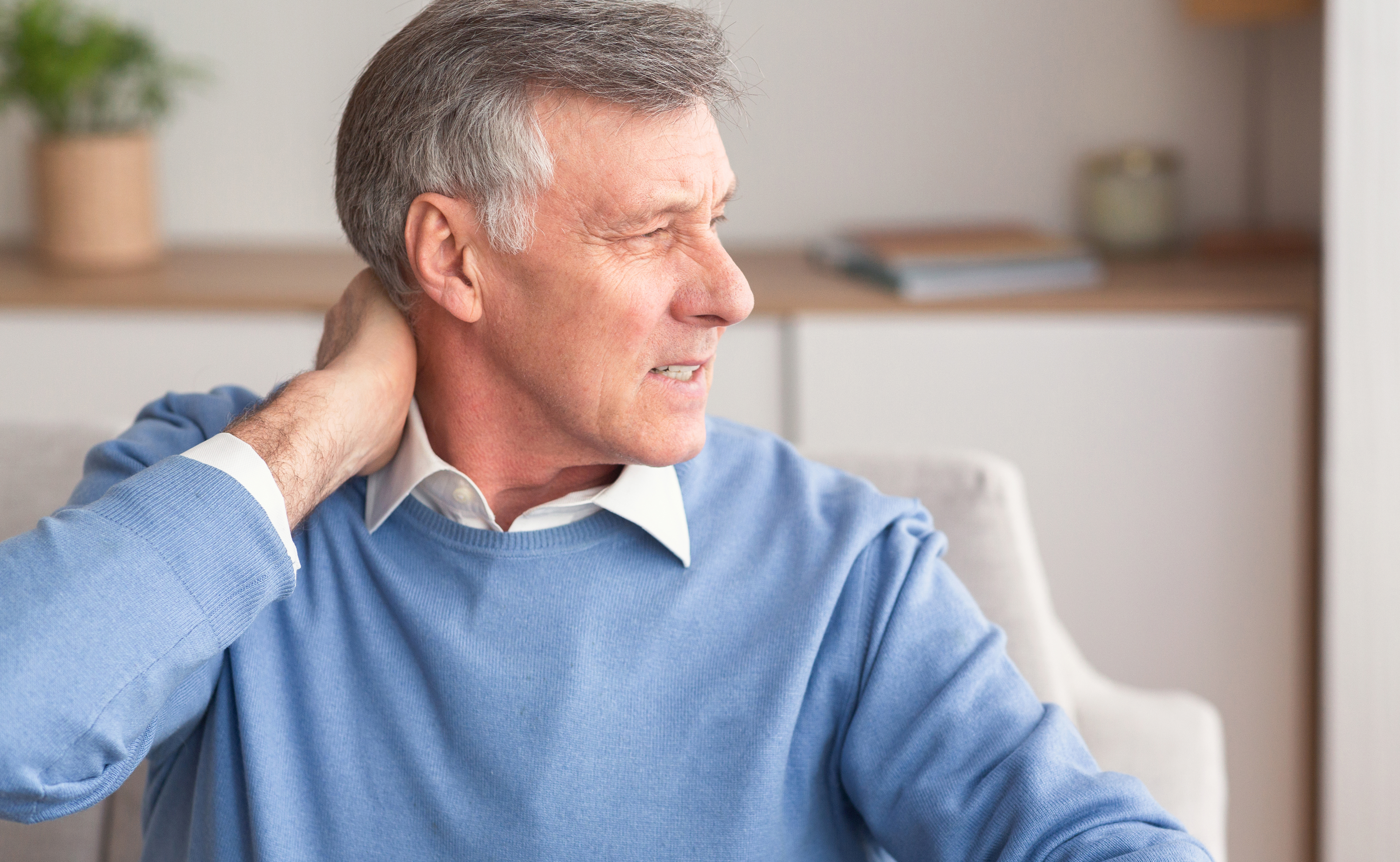 Treating a Pinched Nerve in Neck or Shoulder