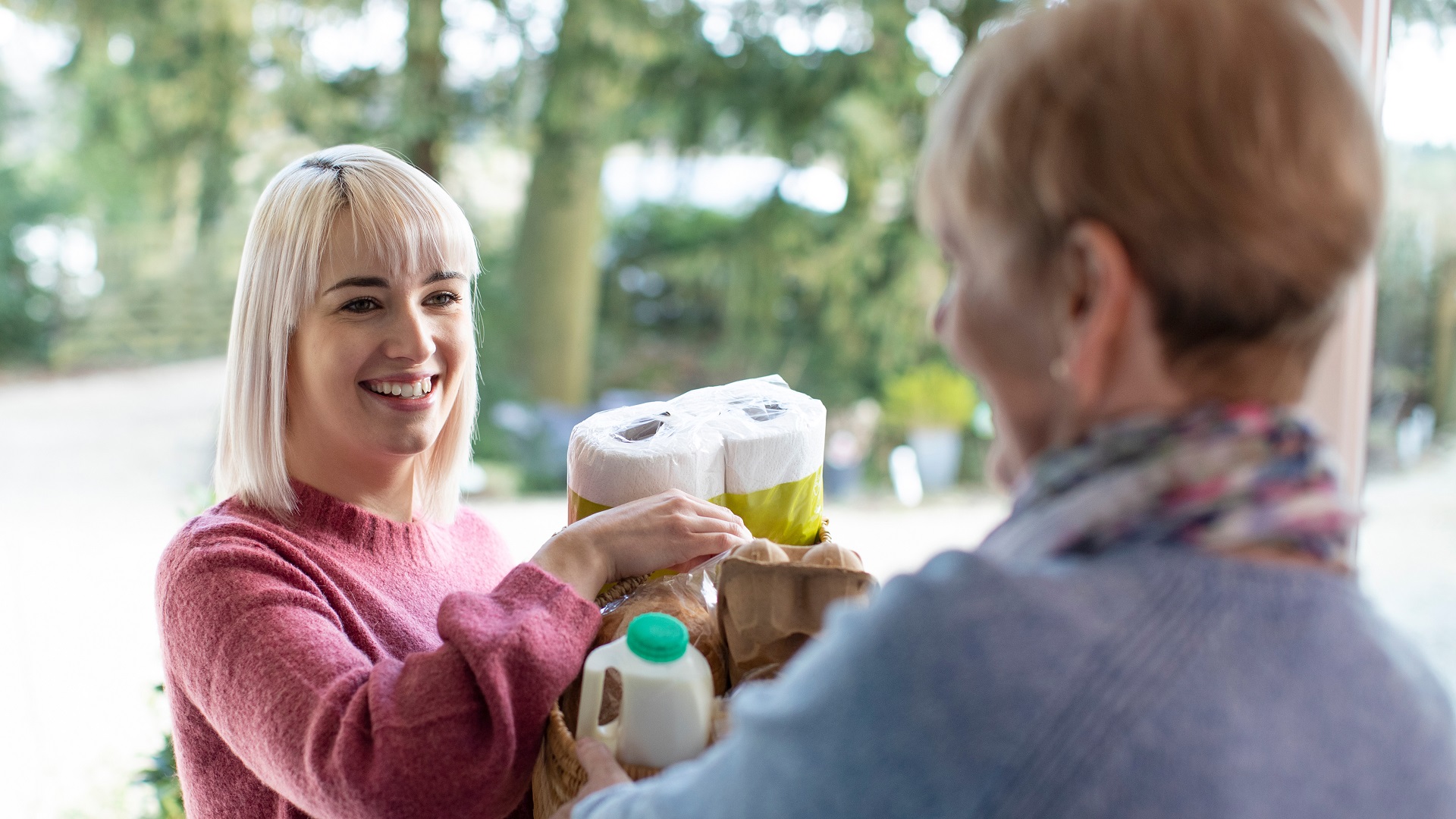 How to Help Older Neighbors During COVID-19