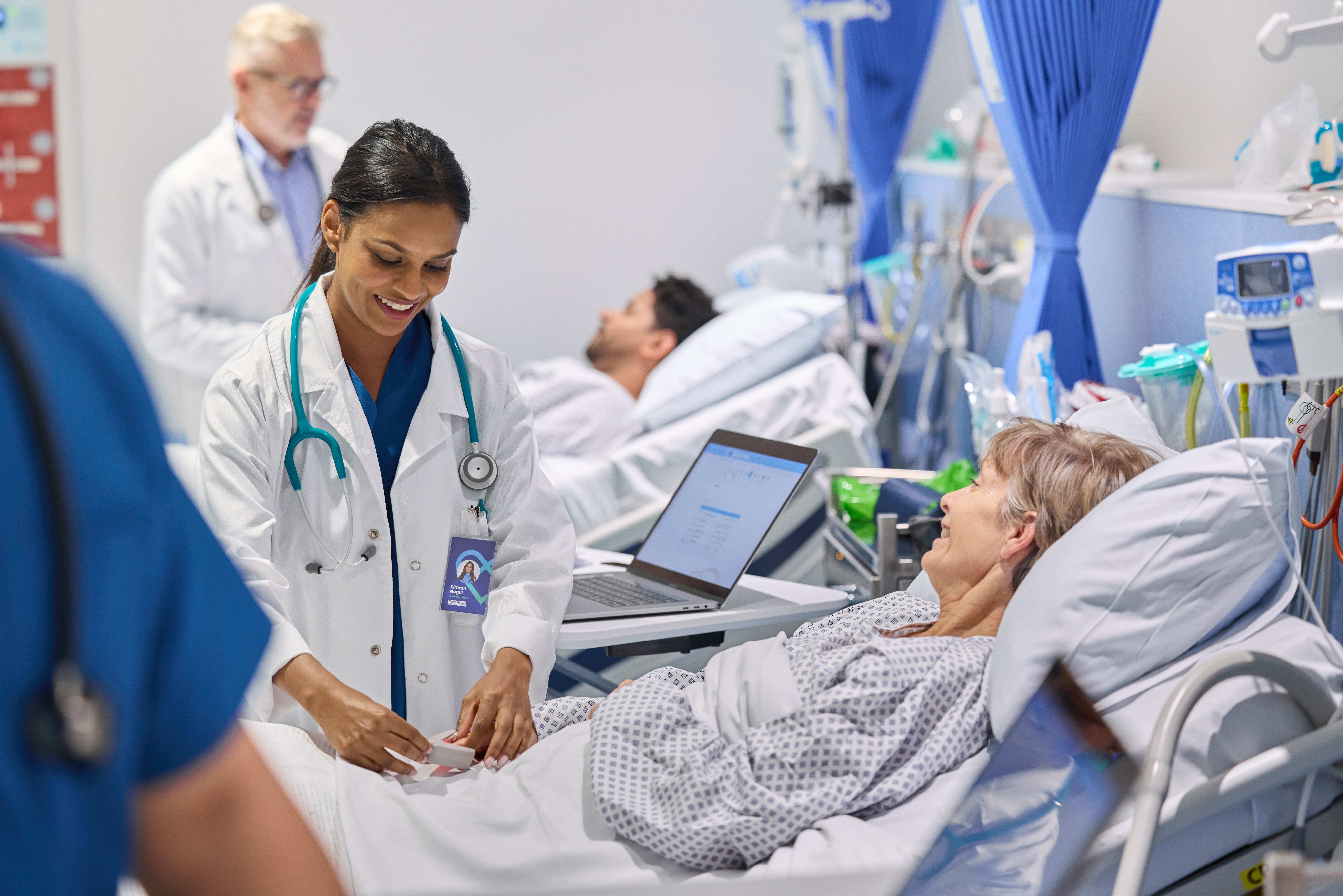 Patient and doctor in an emergency room