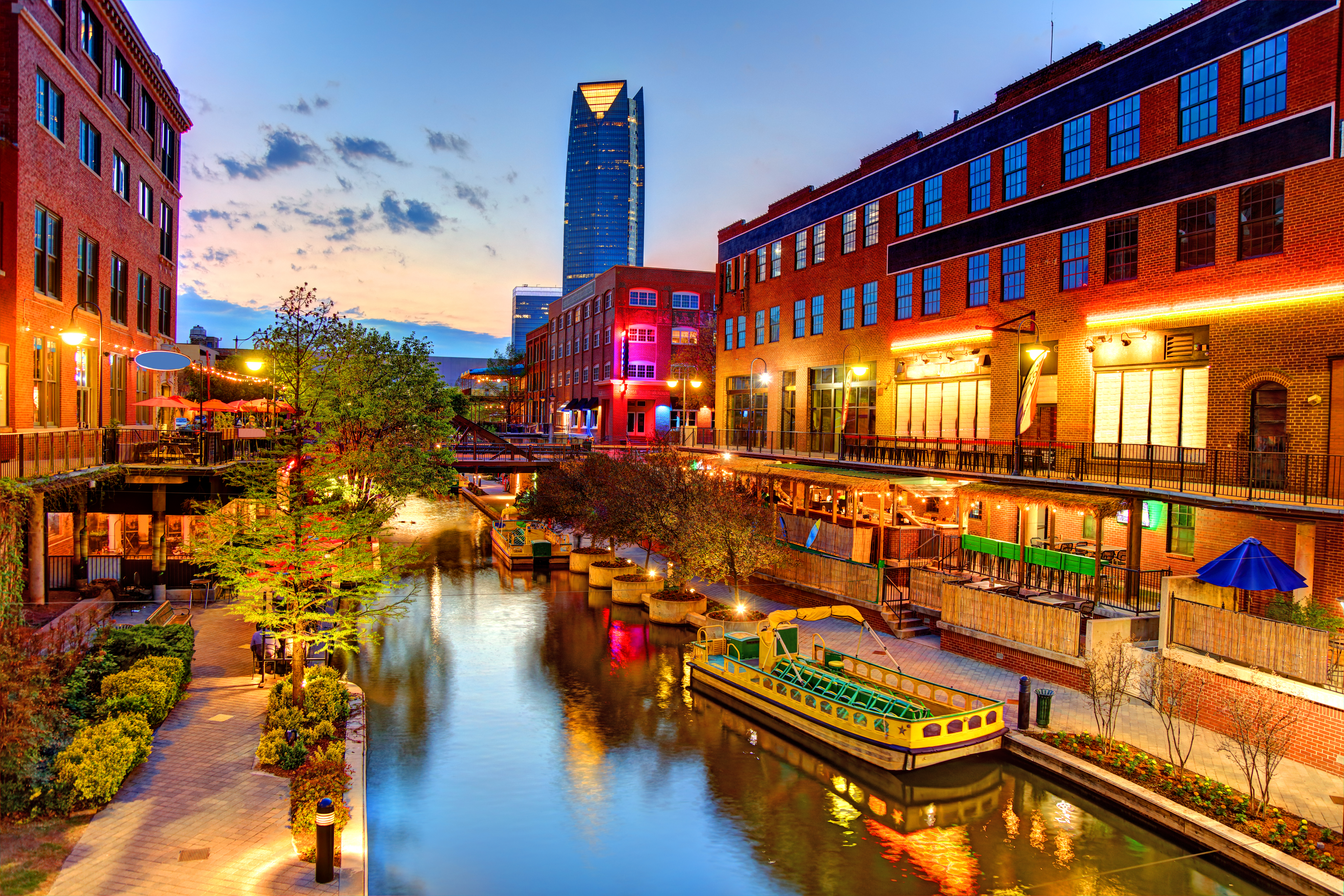 photo of okc at night