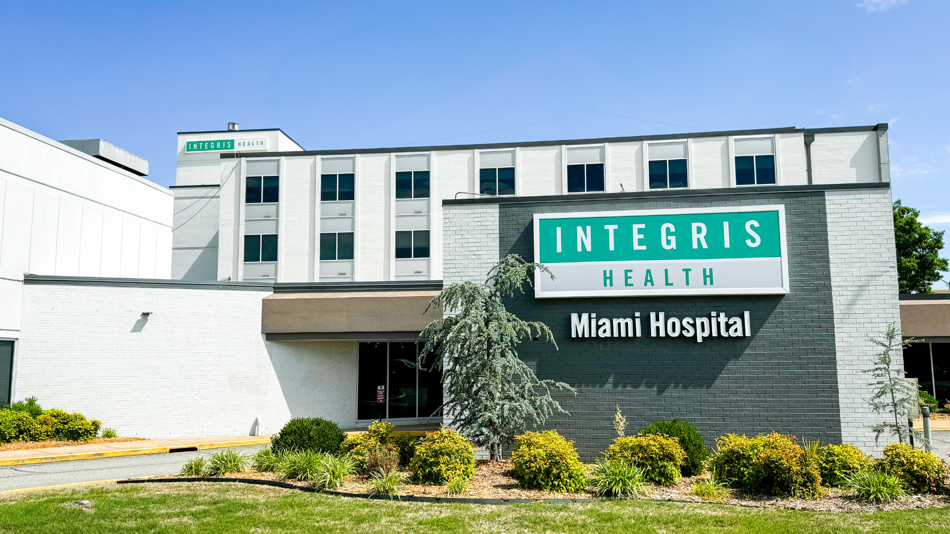 Exterior photo of INTEGRIS Health Miami Hospital