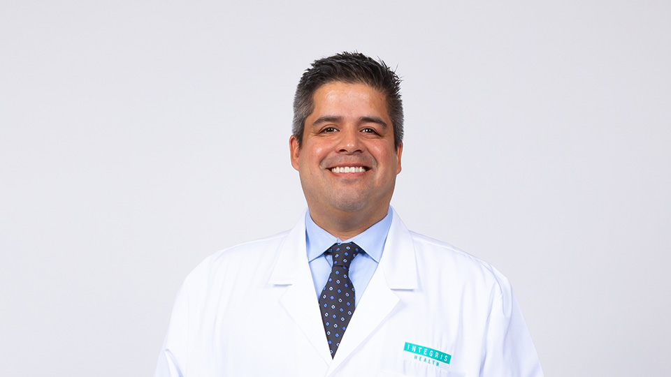 Michael Padilla, M.D., is an experienced, board-certified orthopedic surgeon with INTEGRIS Health Baptist Medical Center in Oklahoma City.
