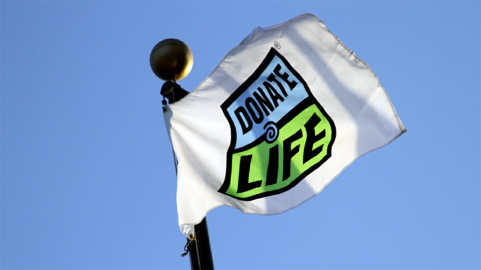 Flag Raising Ceremony to Honor National Donate Life Month