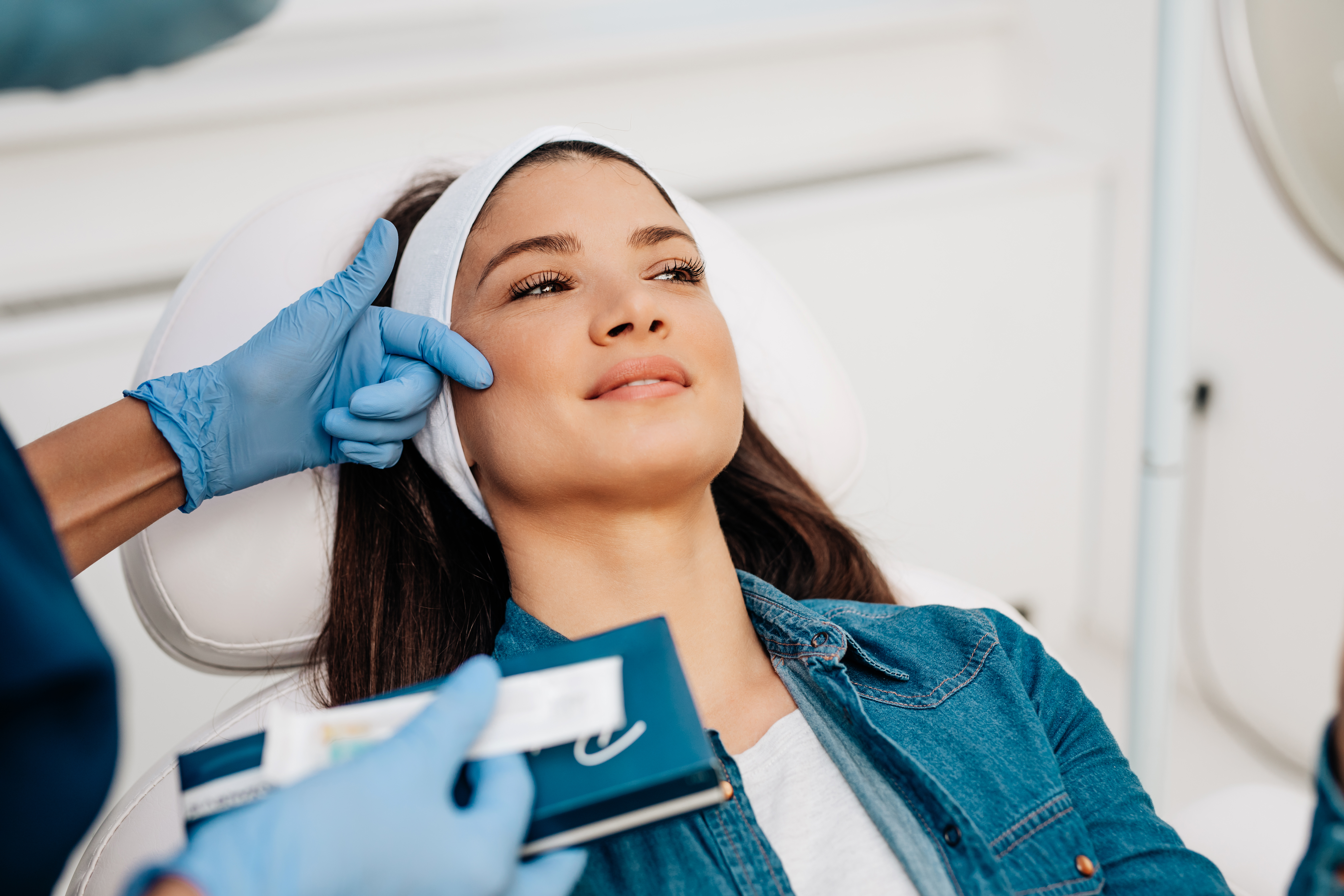 Dermatology patient getting a check up.