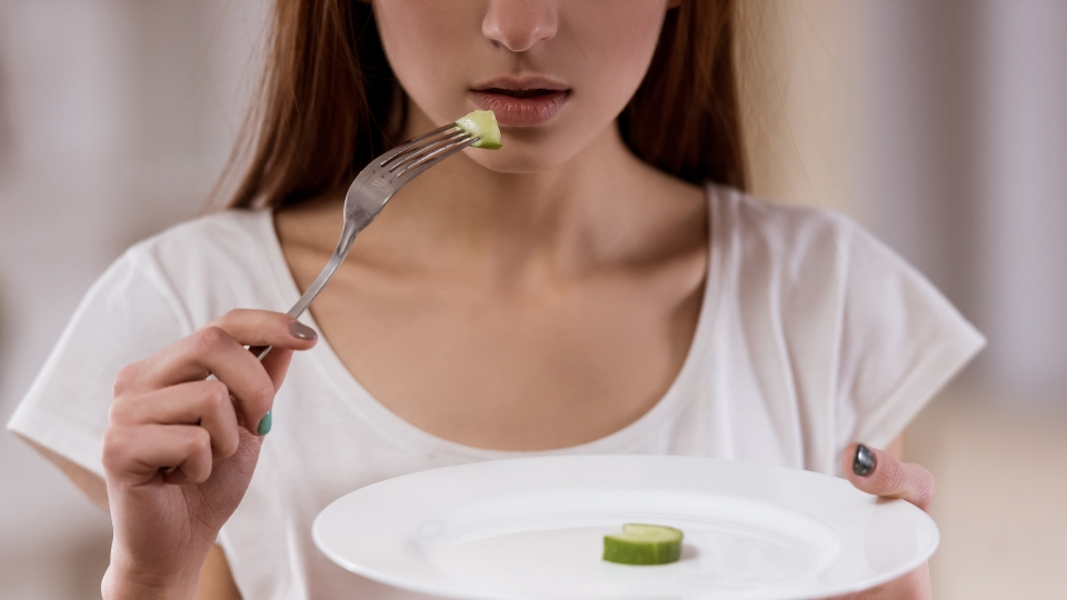Hidden Signs of an Eating Disorder