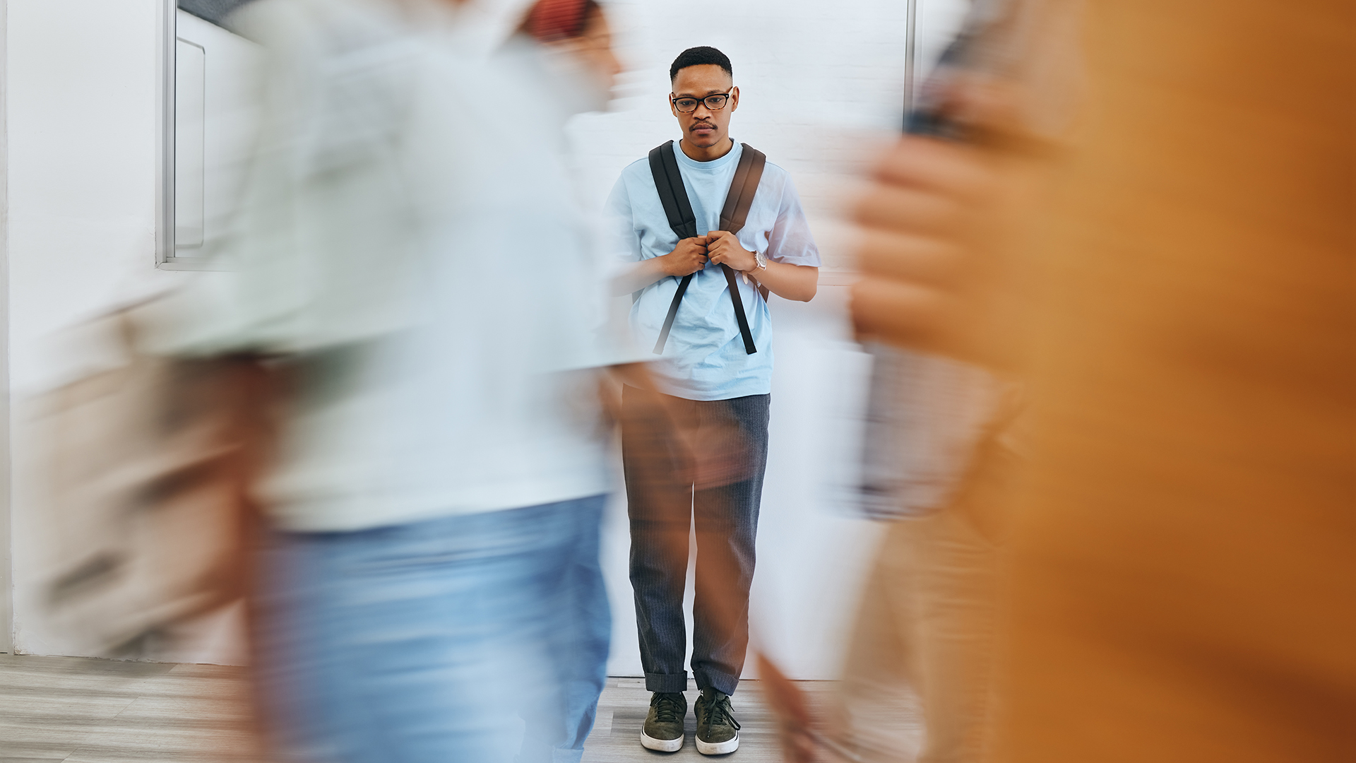 Breaking Barriers: Essential Tips for Overcoming Social Anxiety