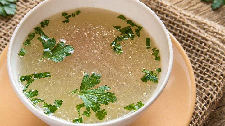 A photo of vegetable mineral broth